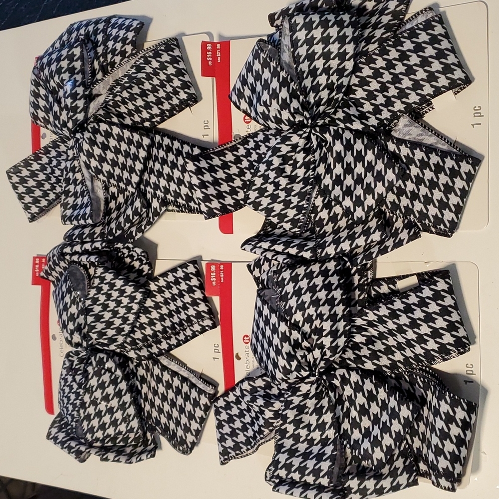 4 Large Christmas Holiday Bows 10"x22"